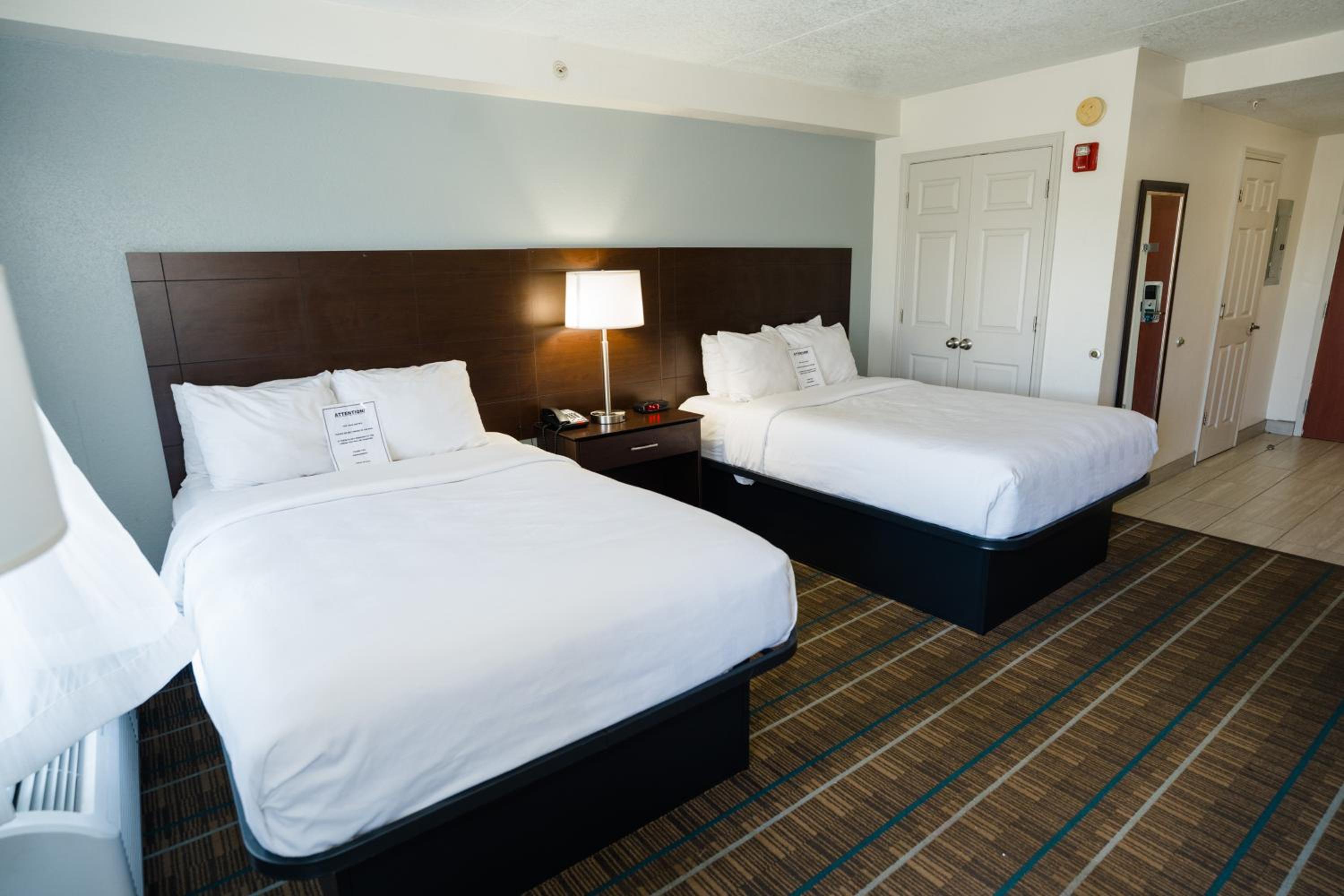 1 Bedroom, Efficiency, Suite, 2 Double Beds, Balcony