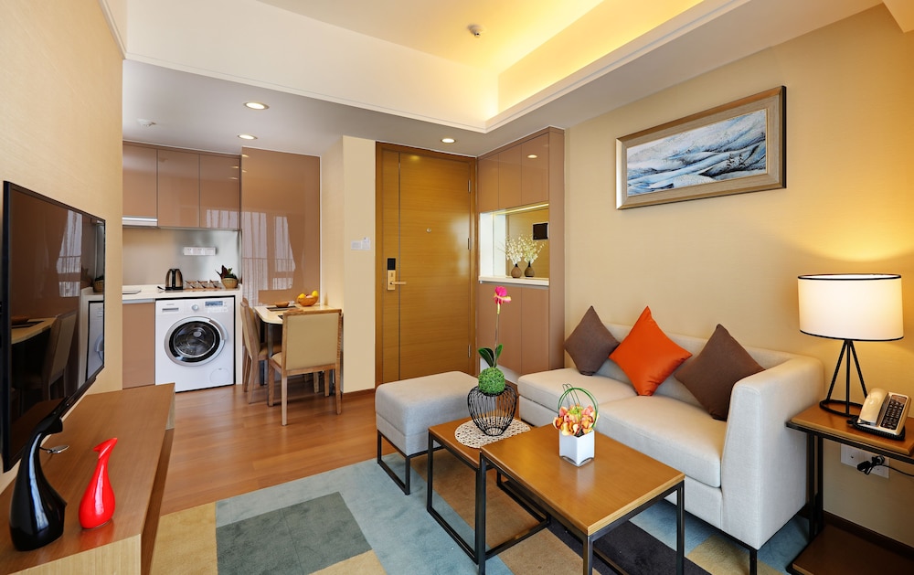Yuwa Serviced Aparthotel 32/50
