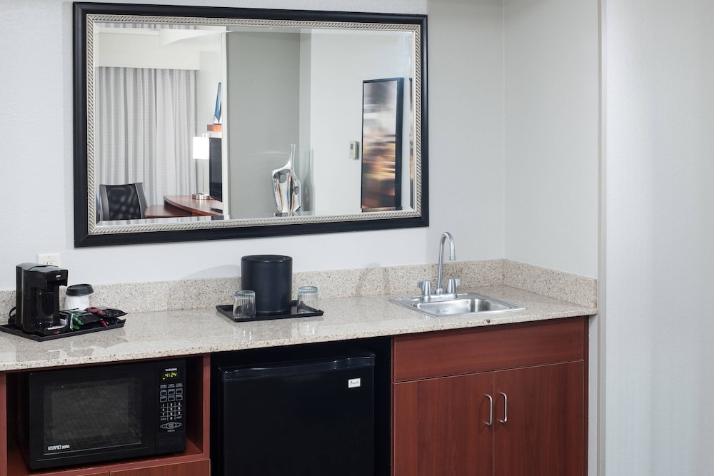Courtyard by Marriott Hattiesburg 38/42