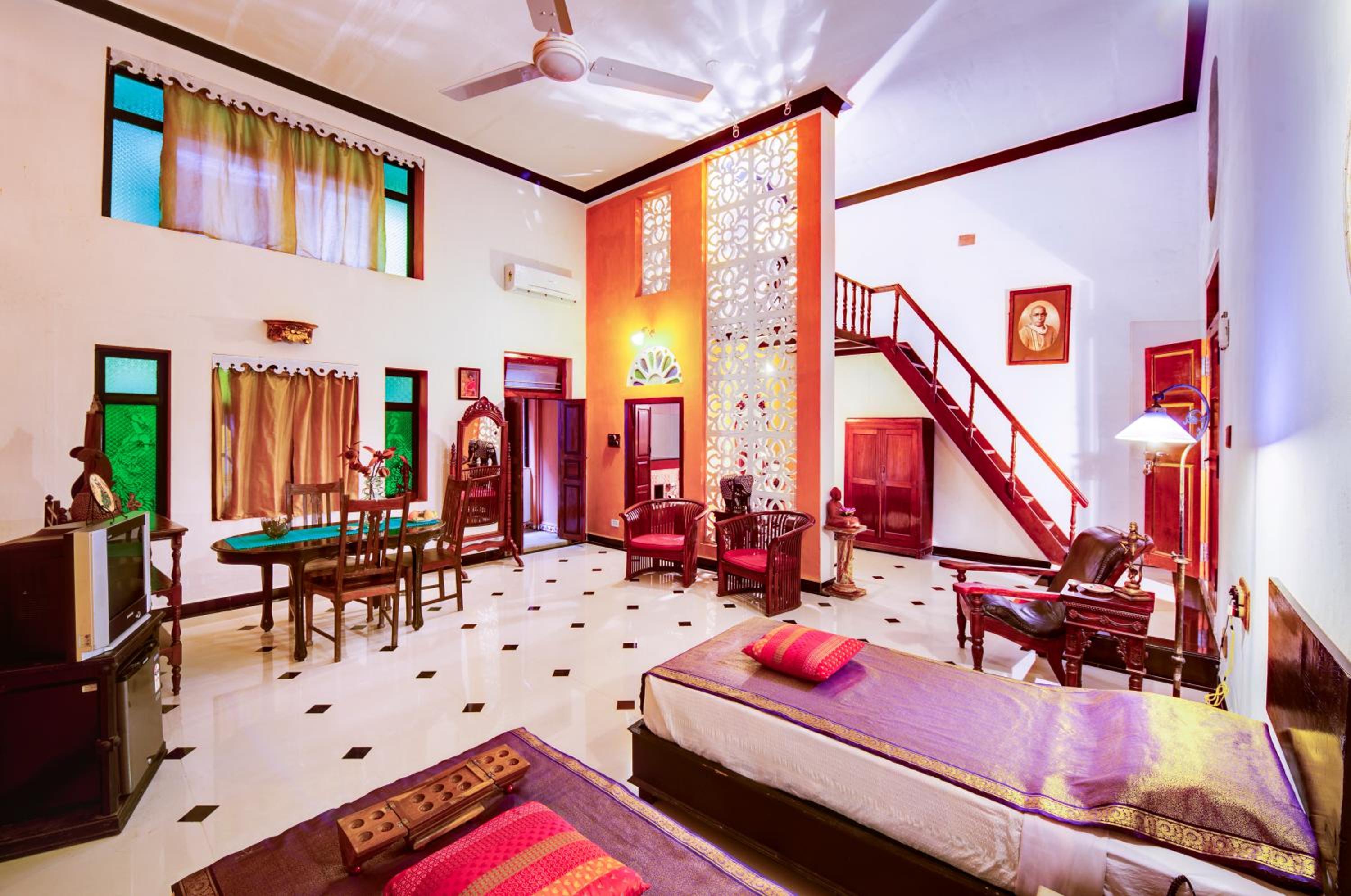 Palace, Deluxe, Suite