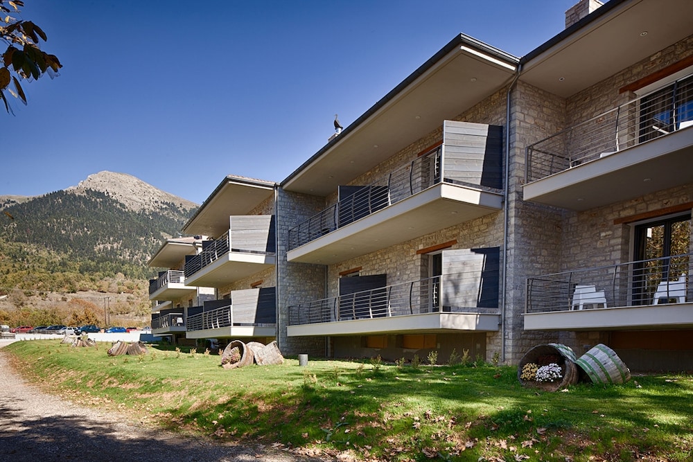 Oniropetra Boutique Hotel 4/75