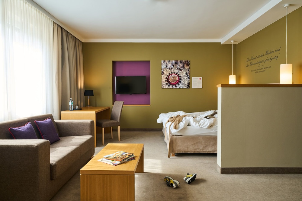 Henriette Stadthotel 48/59