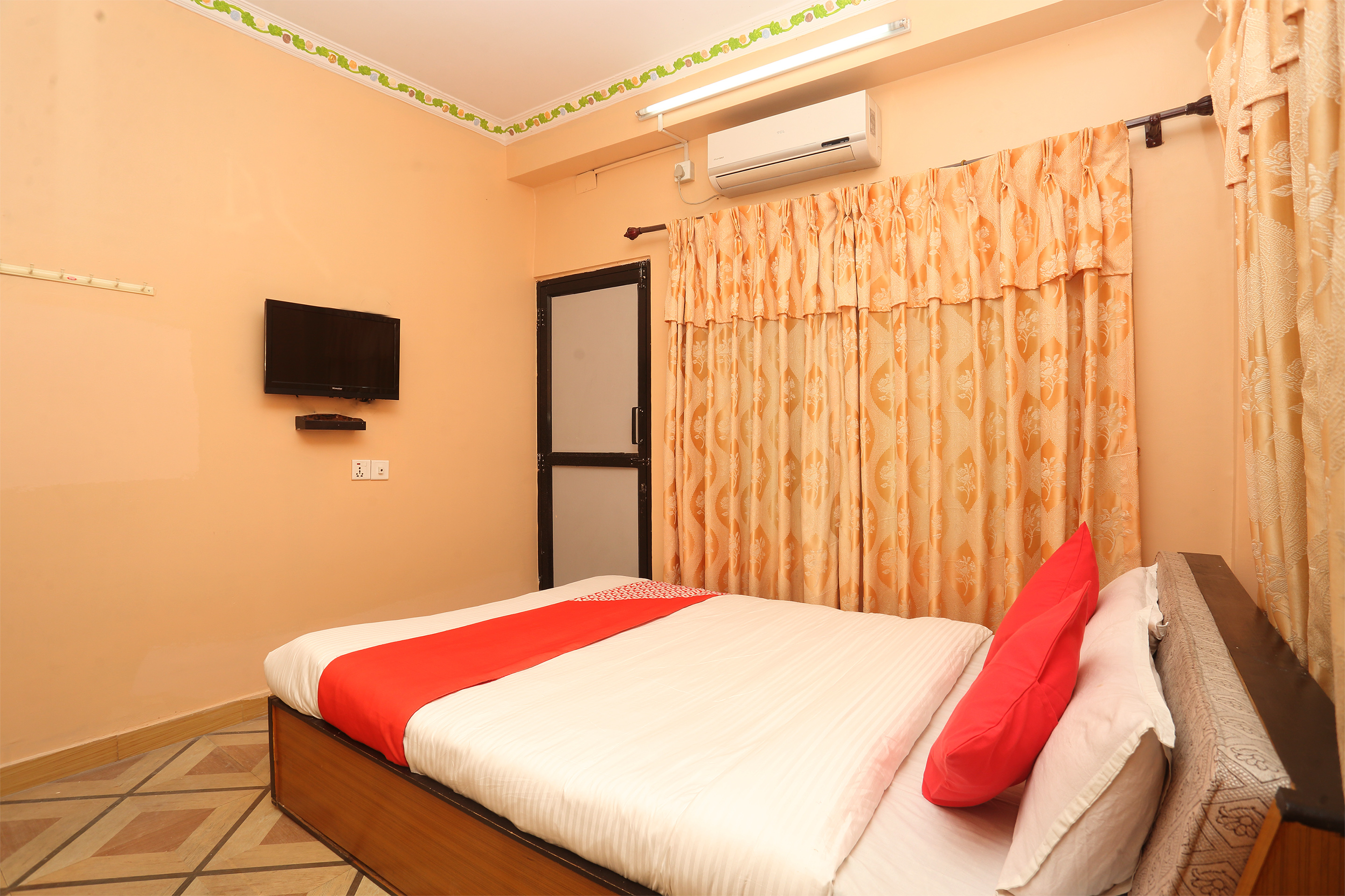 Hotel The Beehive 33/51