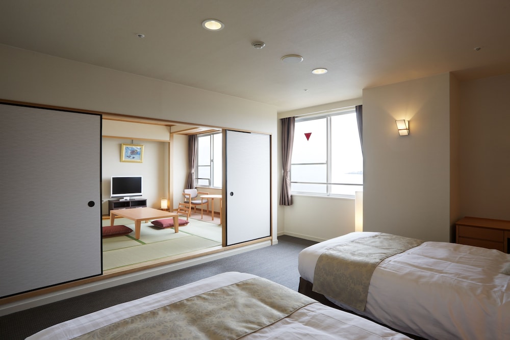 Kamenoi Hotel Hikone (Ex Kanponoyado) 12/58