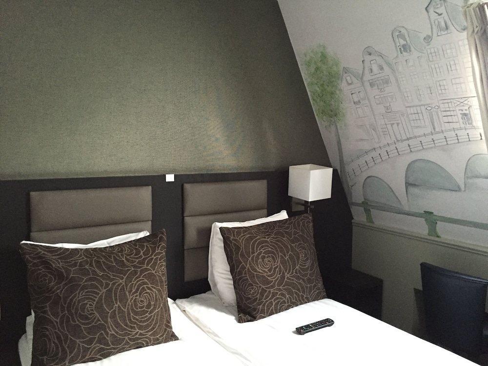 Hotel Clemens 17/56