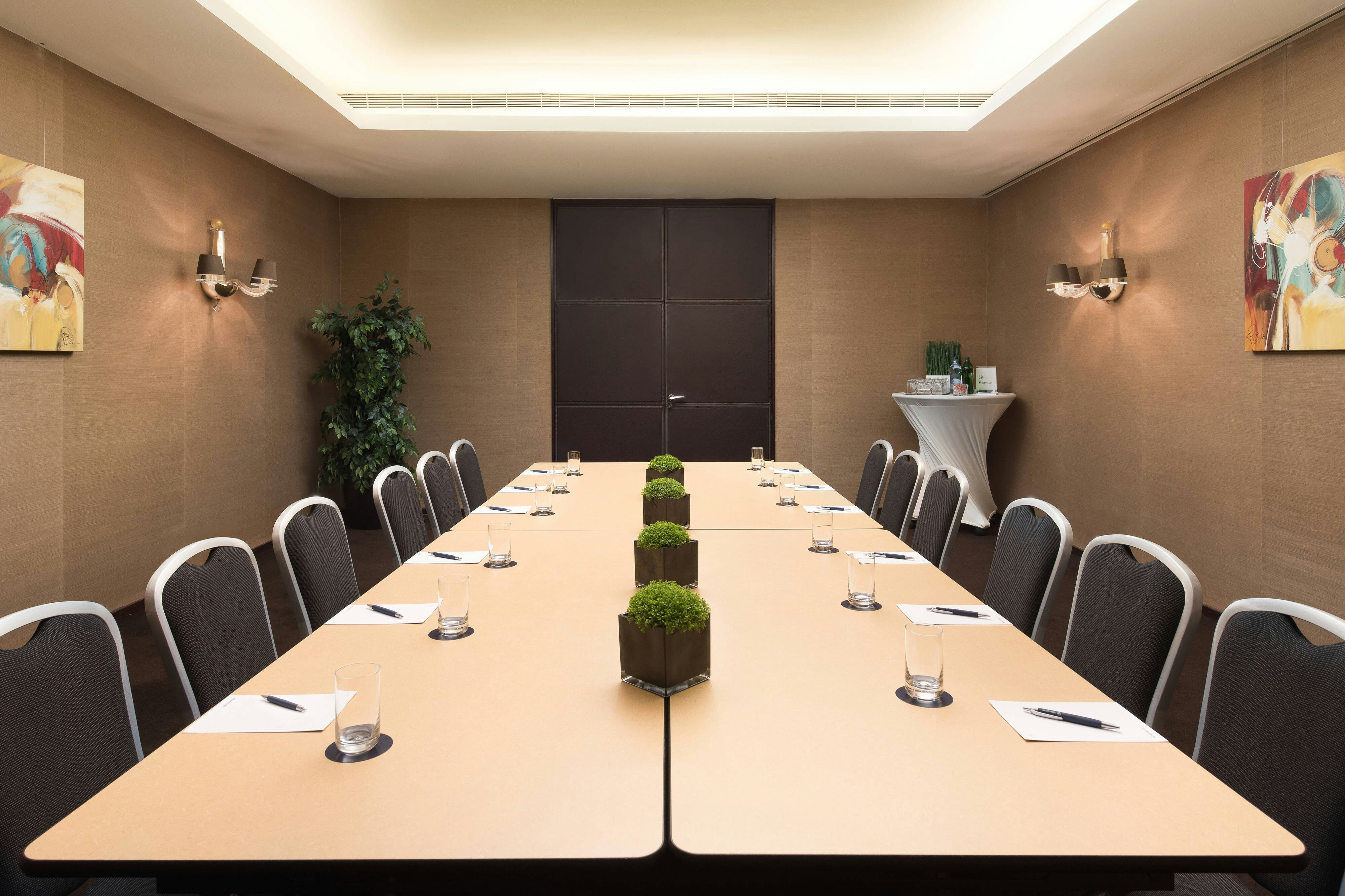 SHERATON LISBOA HOTEL AND SPA 14/19