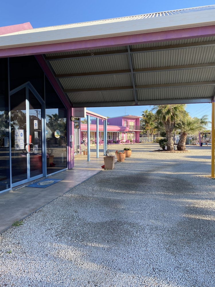 Paddle Steamer Motel 23/41
