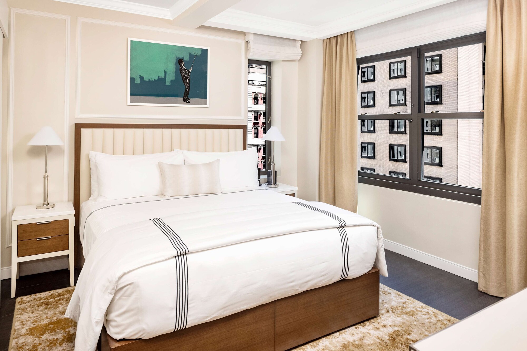 1 BEDROOM, SUITE