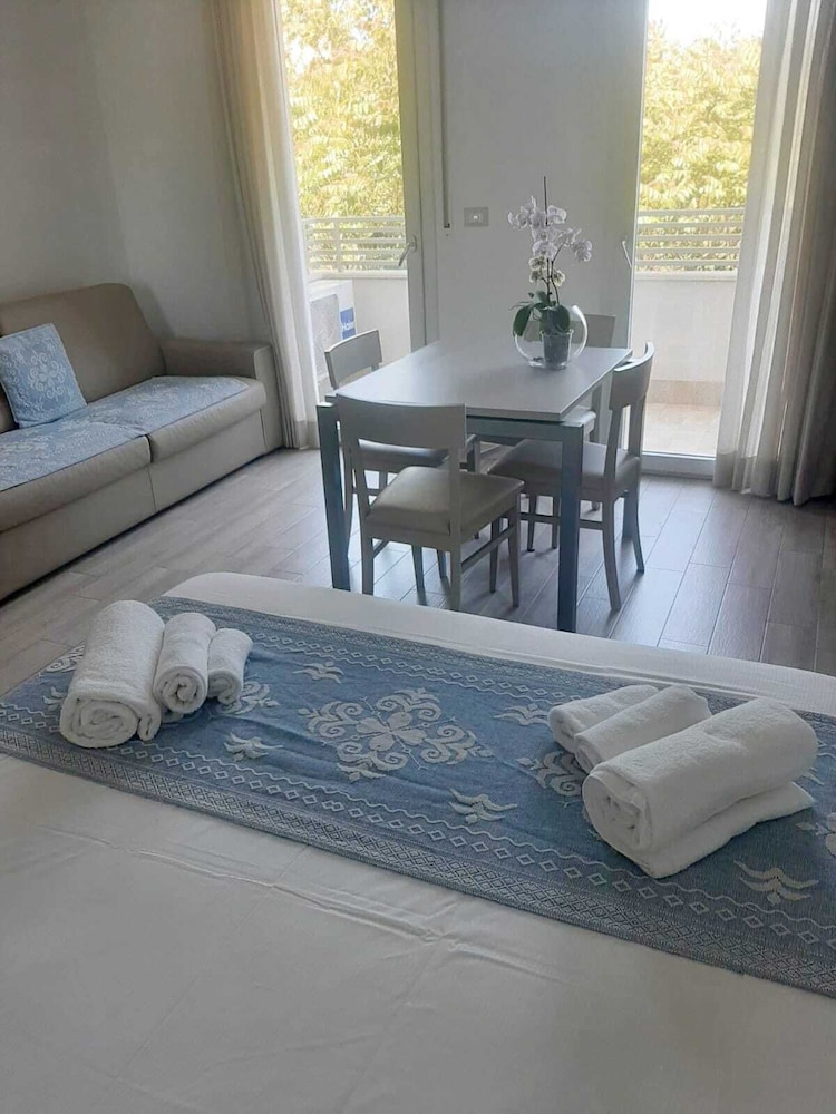 Alma Di Alghero Apartments 13/25