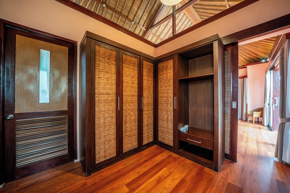 THE KAMPUNG UBUD VILLA 25/50