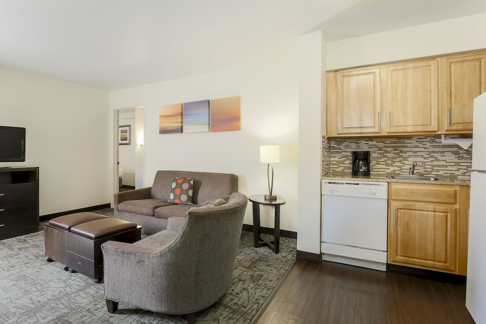 Staybridge Suites Columbus-Dublin 40/80