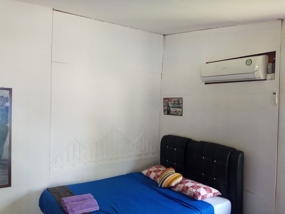 Hello Bintan Beach Cottages 9/49