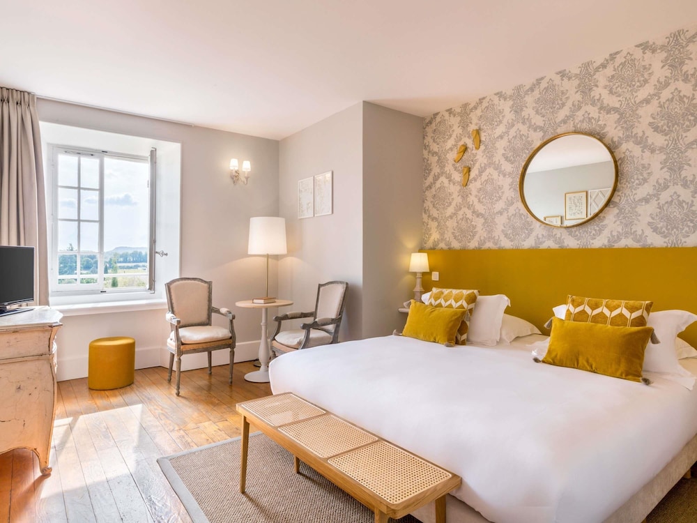Deluxe, Double Bed, Garden View