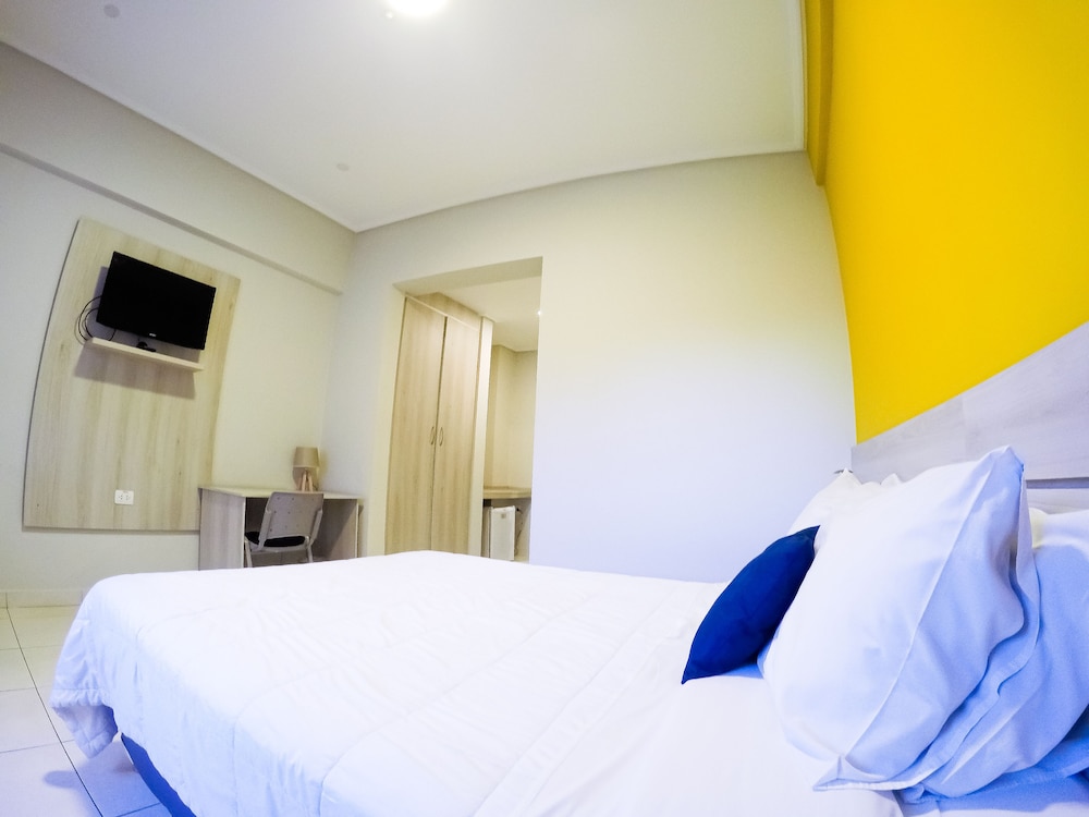Nova Hotel 9/37