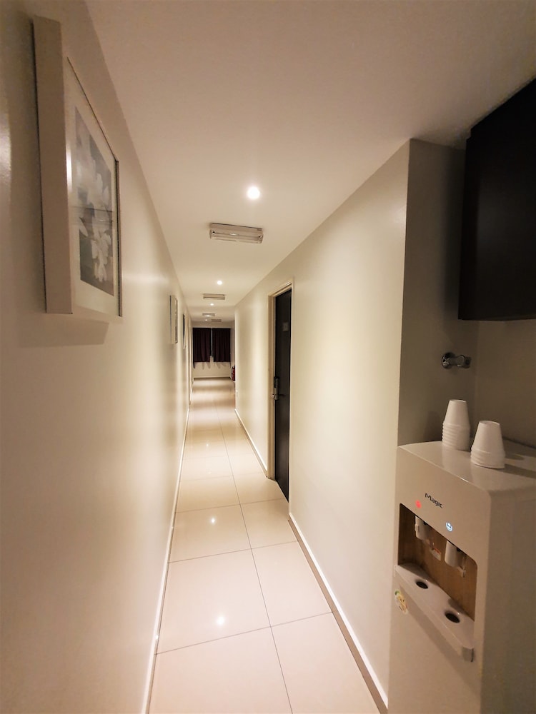 De Uptown Hotel Damansara 39/43