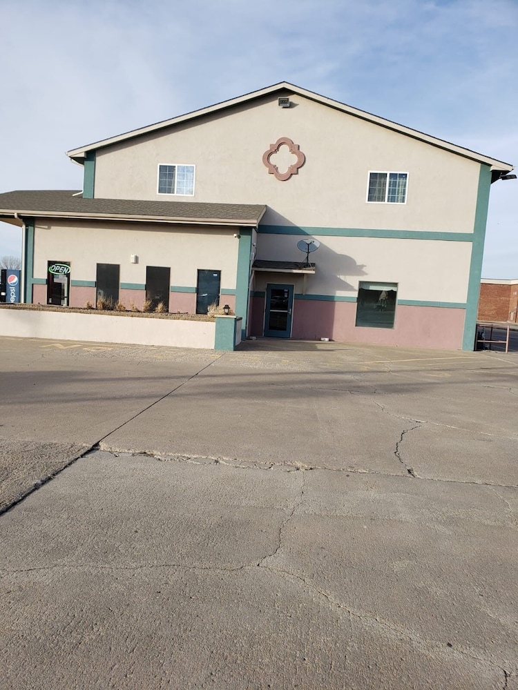 Value Inn &amp; Suites 22/22