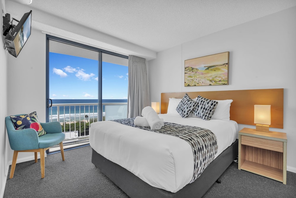 3 Bedroom Ocean View - Tower I