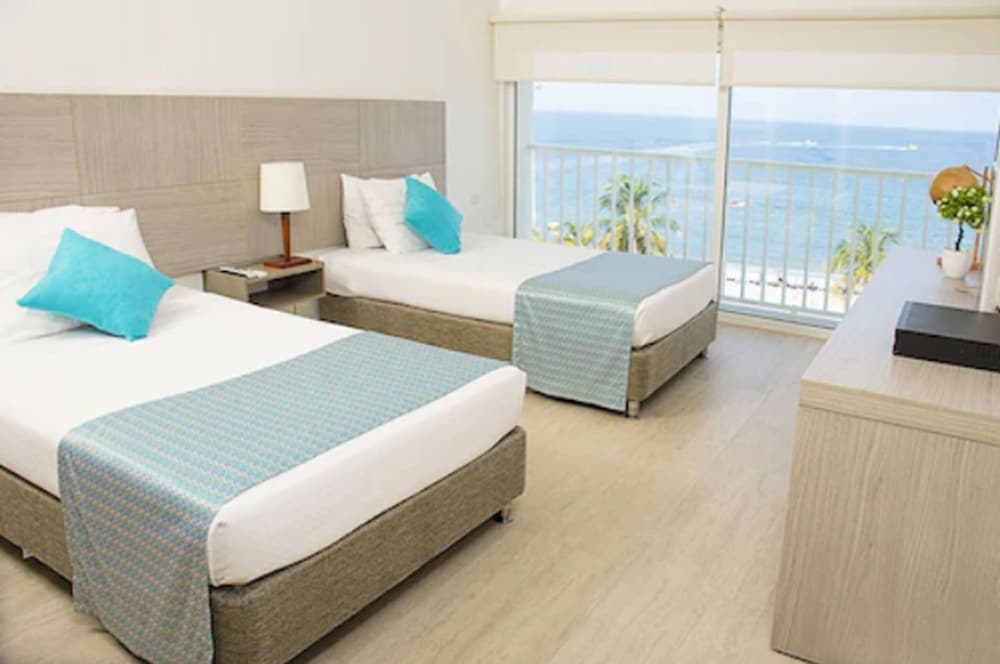 Hotel Tamaca Beach Resort 19/51