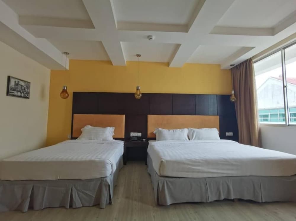 2 Inn 1 Boutique Hotel &amp; Spa 4/38