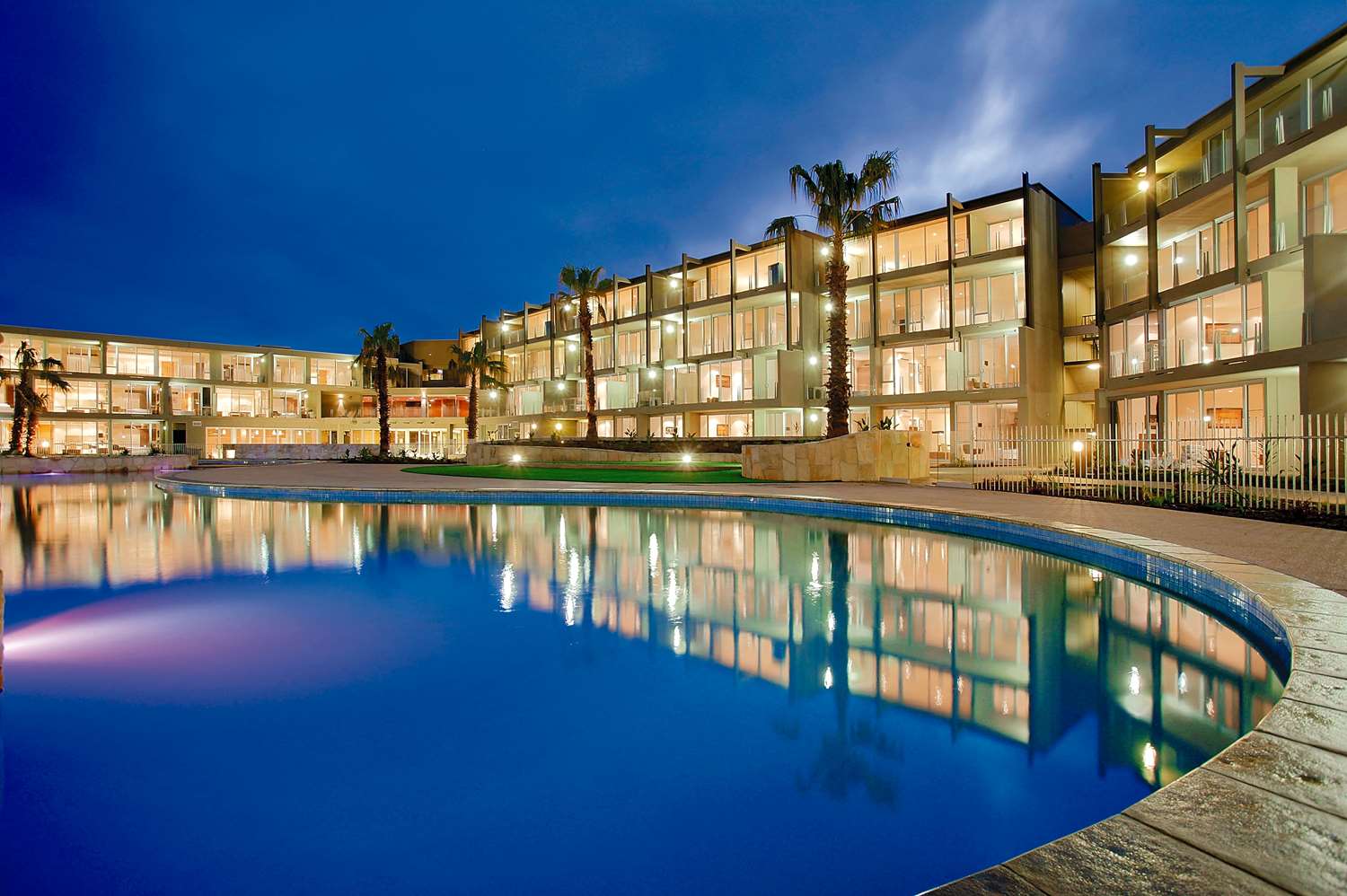 Wyndham Resort Torquay 53/58