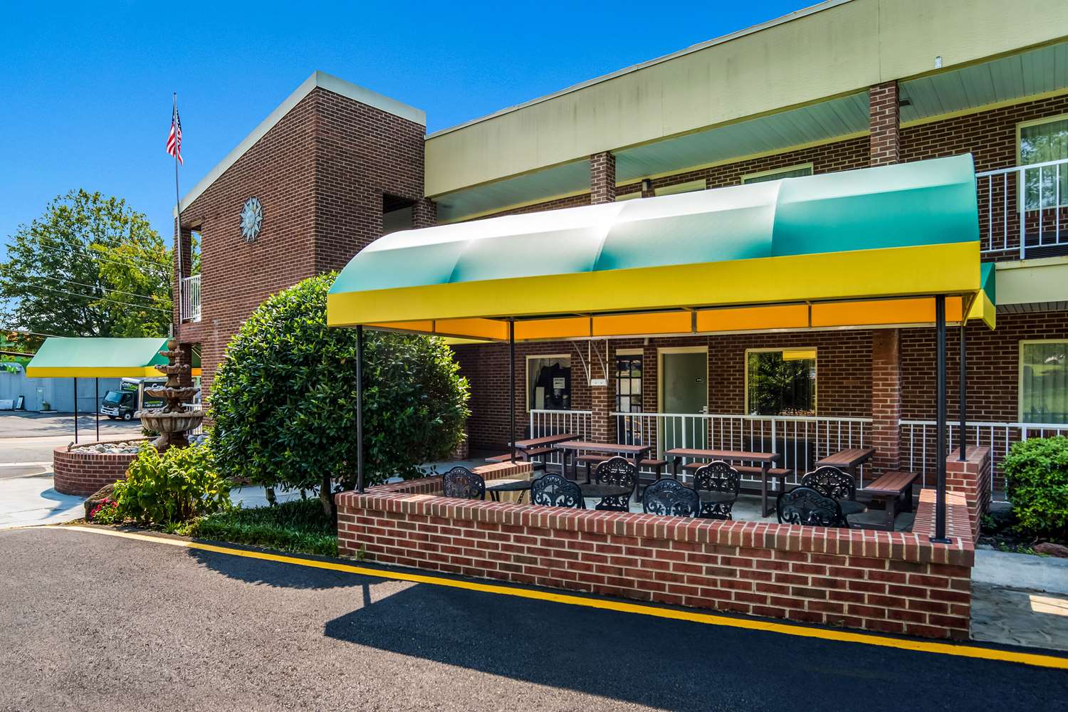 Quality Inn Mount Vernon photo4