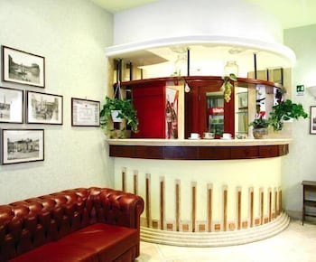 Hotel Dina 7/53