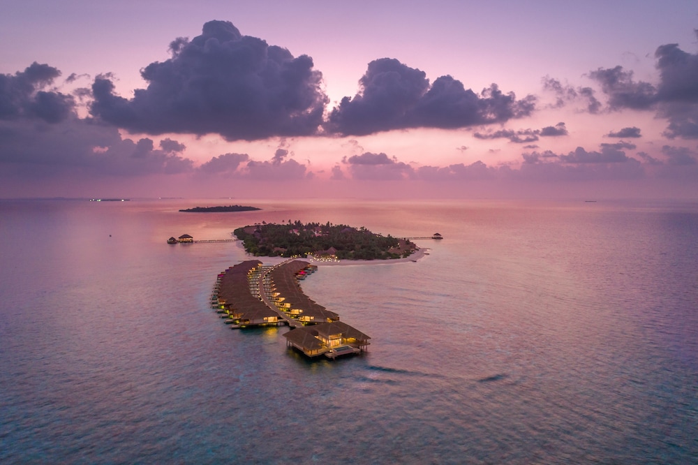 Kudafushi Resort and Spa 44/56