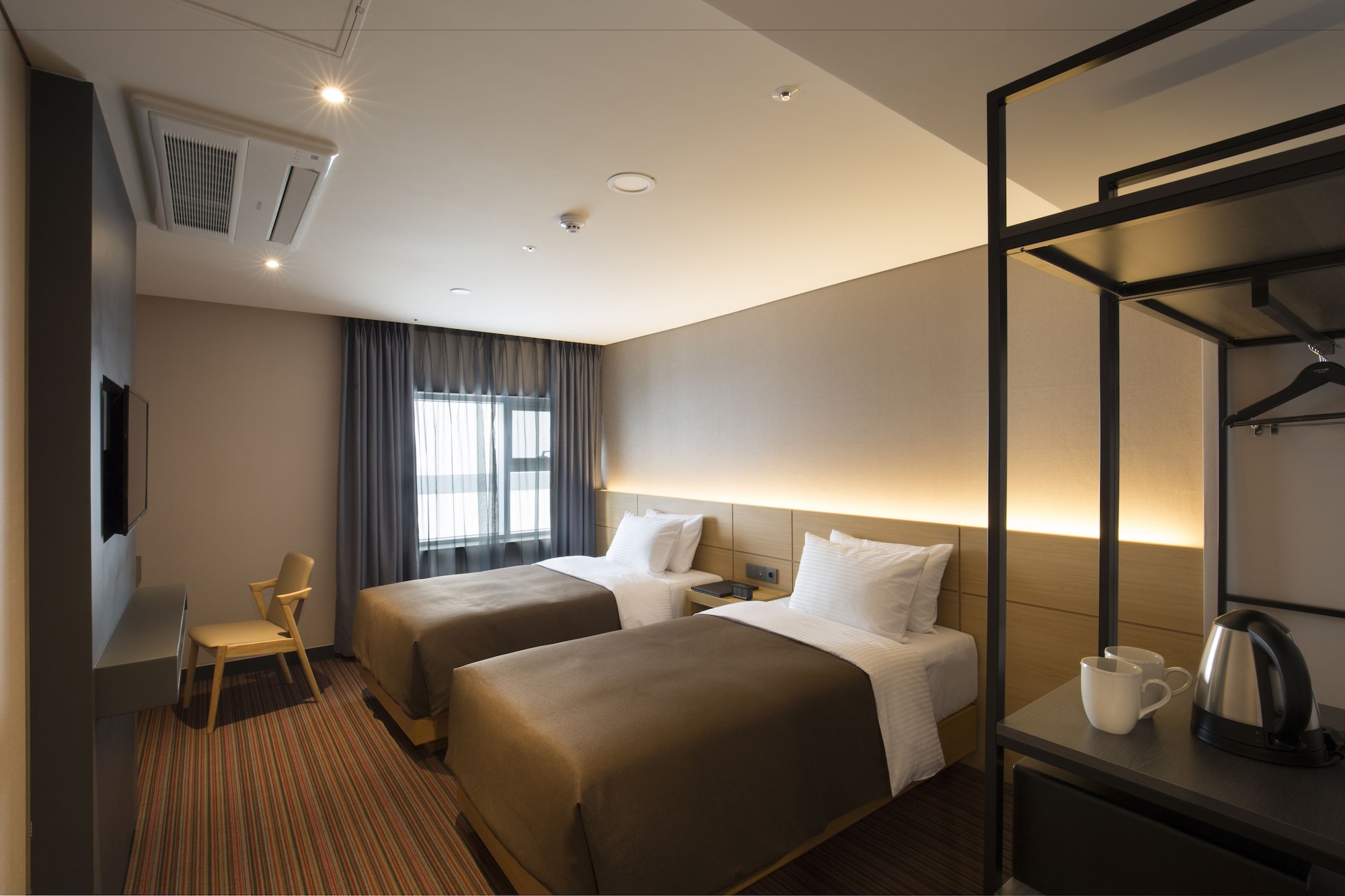 STANDARD, TWIN BEDS