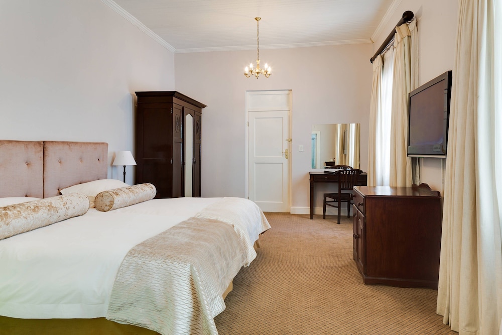 Protea Hotel By Marriott Stellenbosch Dorpshuis Spa 10/44
