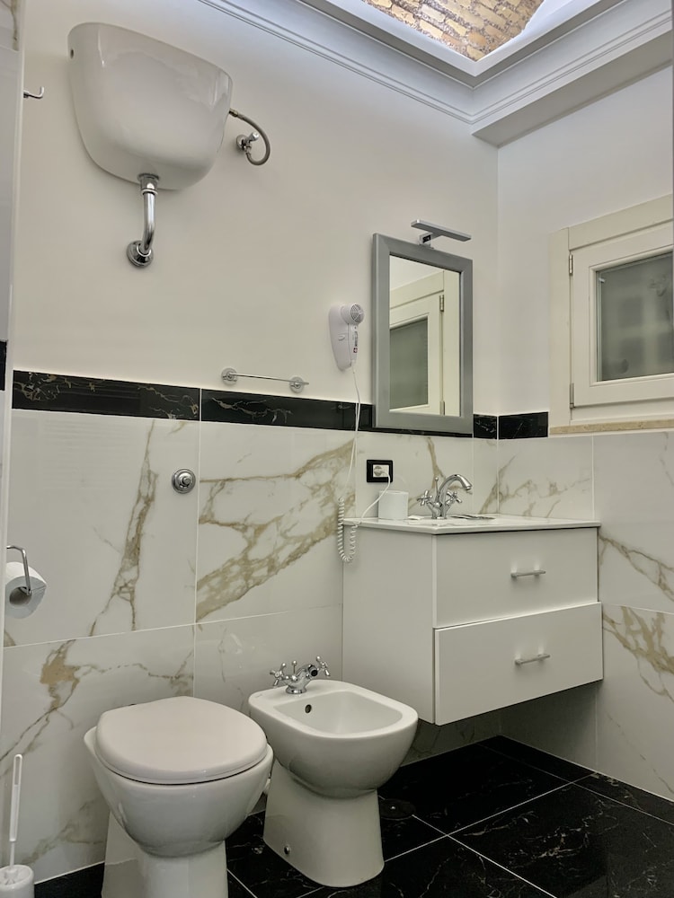 Domus Ester Roma 68/75
