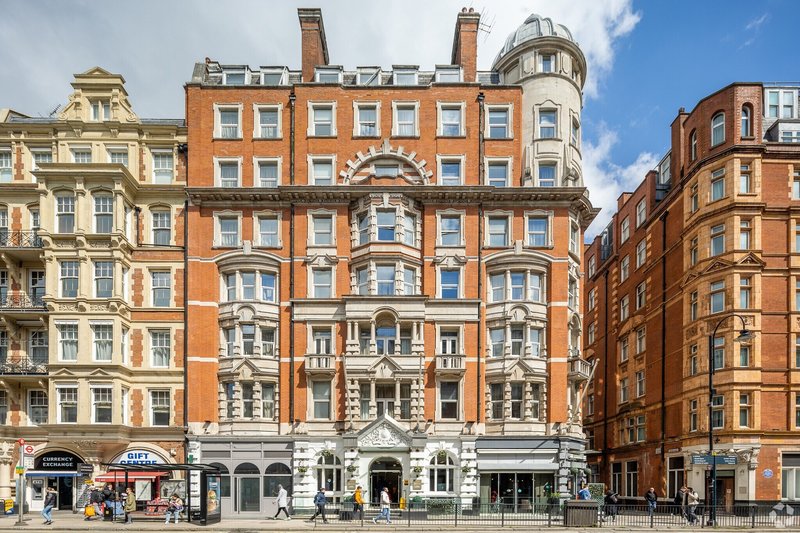 London Bloomsbury Square Hotel in LONDON