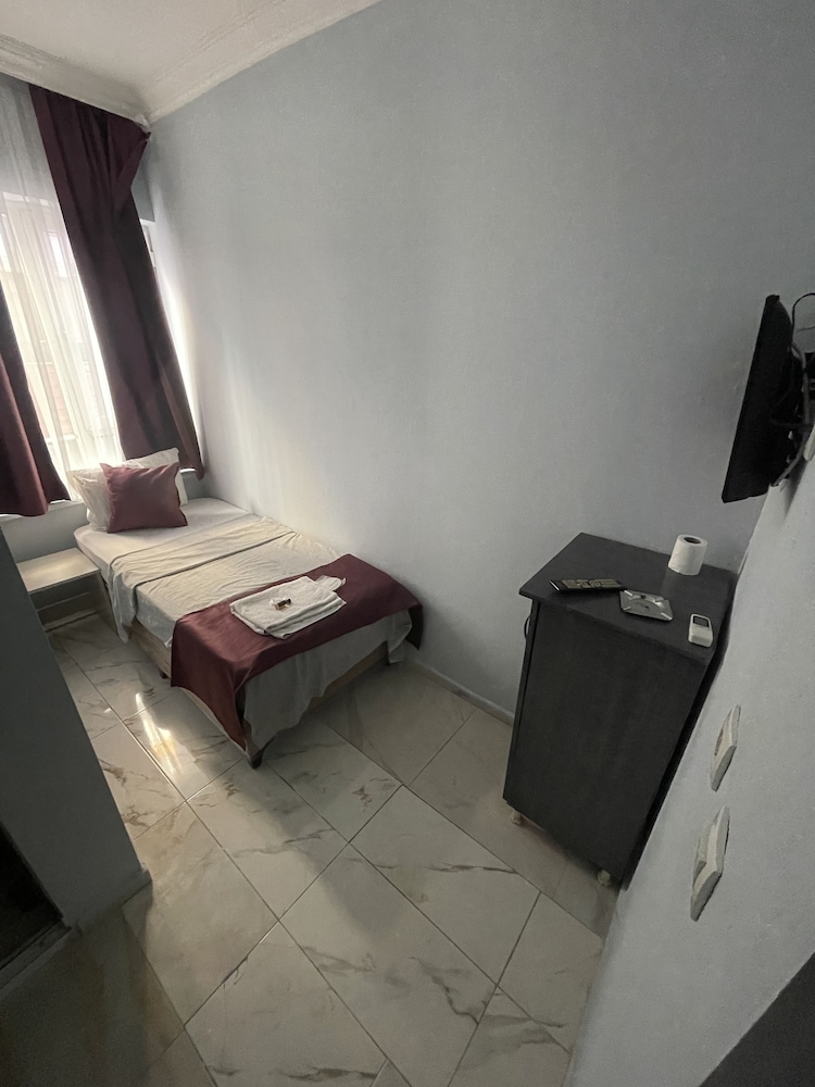 Ersoy Aga Otel 38/66