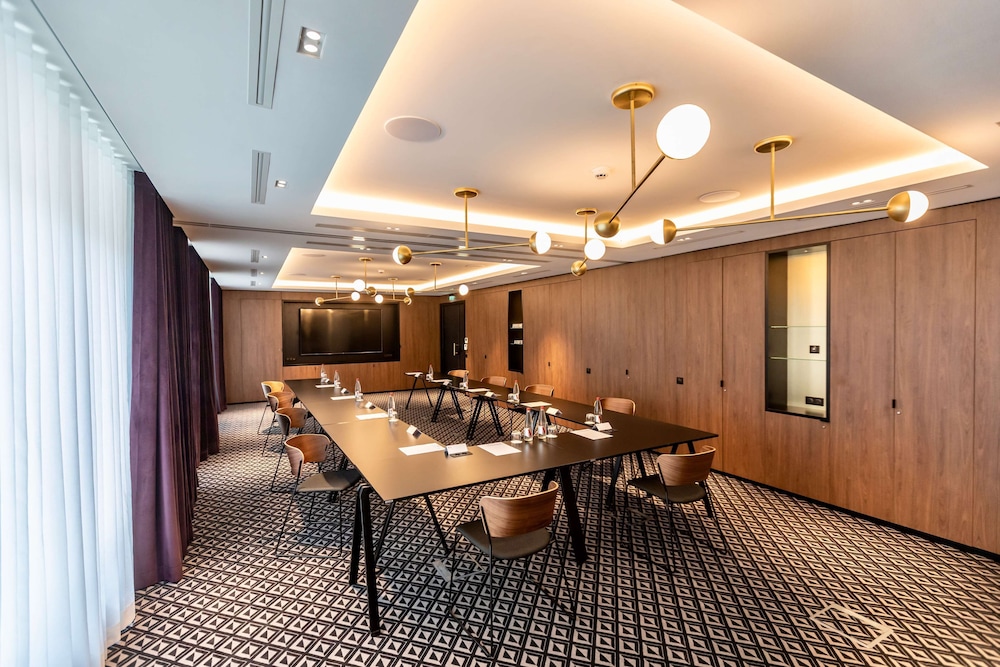 Best Western Plus Crystal, Hotel & Spa 68/71