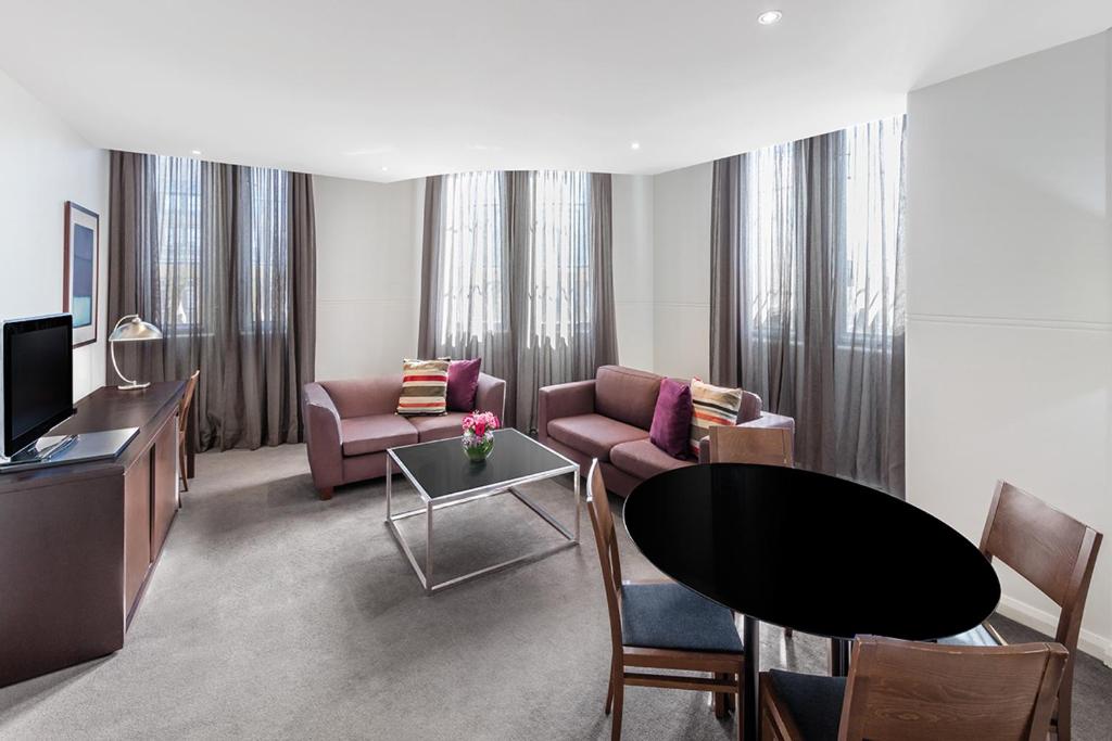 Adina Apartment Hotel Sydney Central 27/35