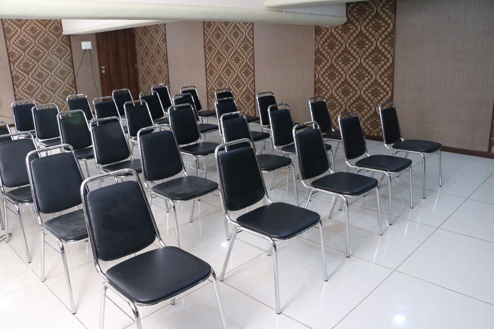 Hotel Sai Residency Vasai 49/55