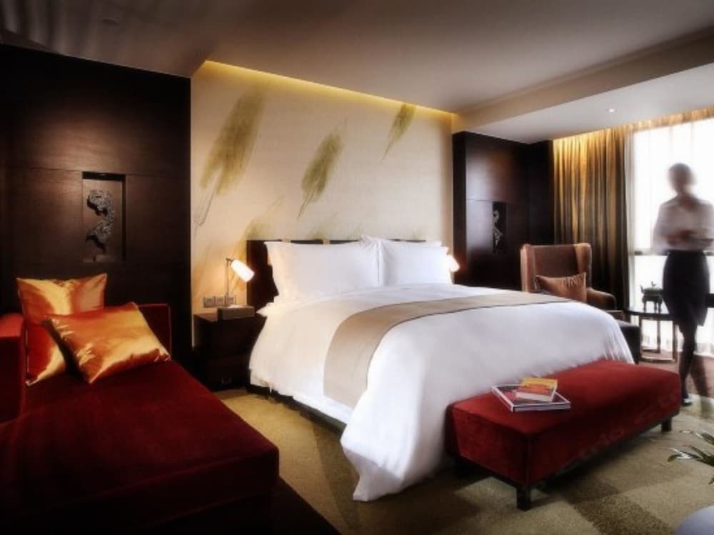 Intercontinental Beijing Beichen 18/81