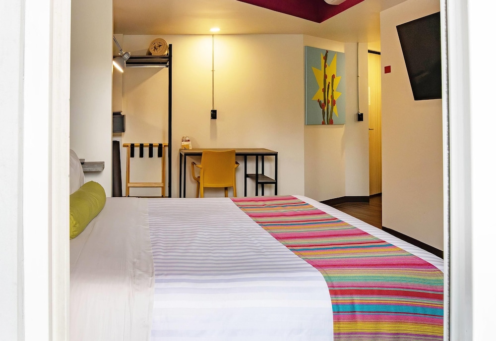 Hotel Estancias VIVE MX Cuauhtemoc, Trademark by Wyndham 29/60
