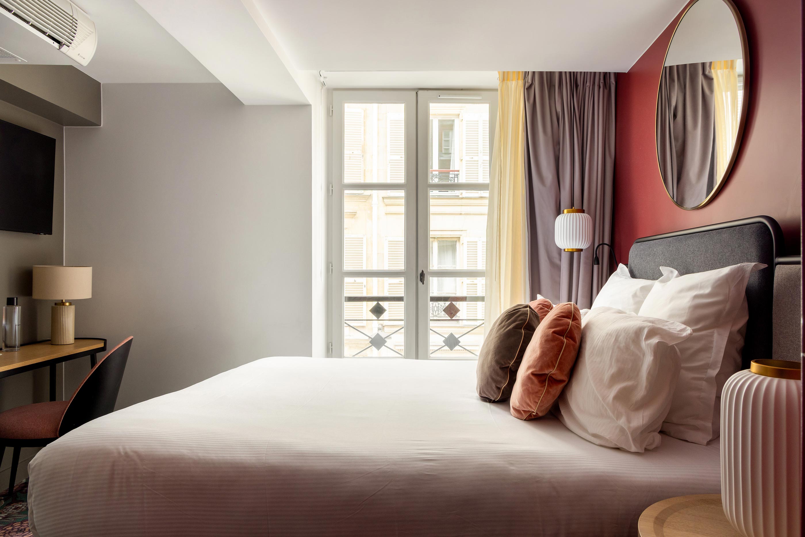 Room, Small