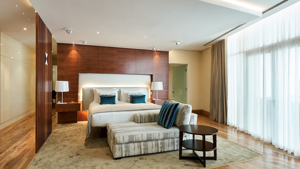 Radisson Blu Hotel And Convention Center 44/71