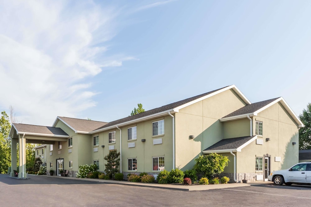 Days Inn by Wyndham Central City 1/15