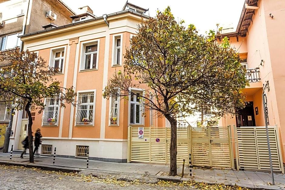 Sofia Place 1/50