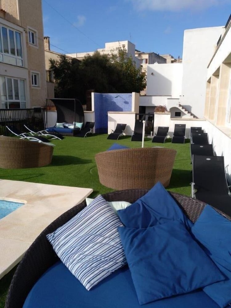 Hotel Rocamar 52/53