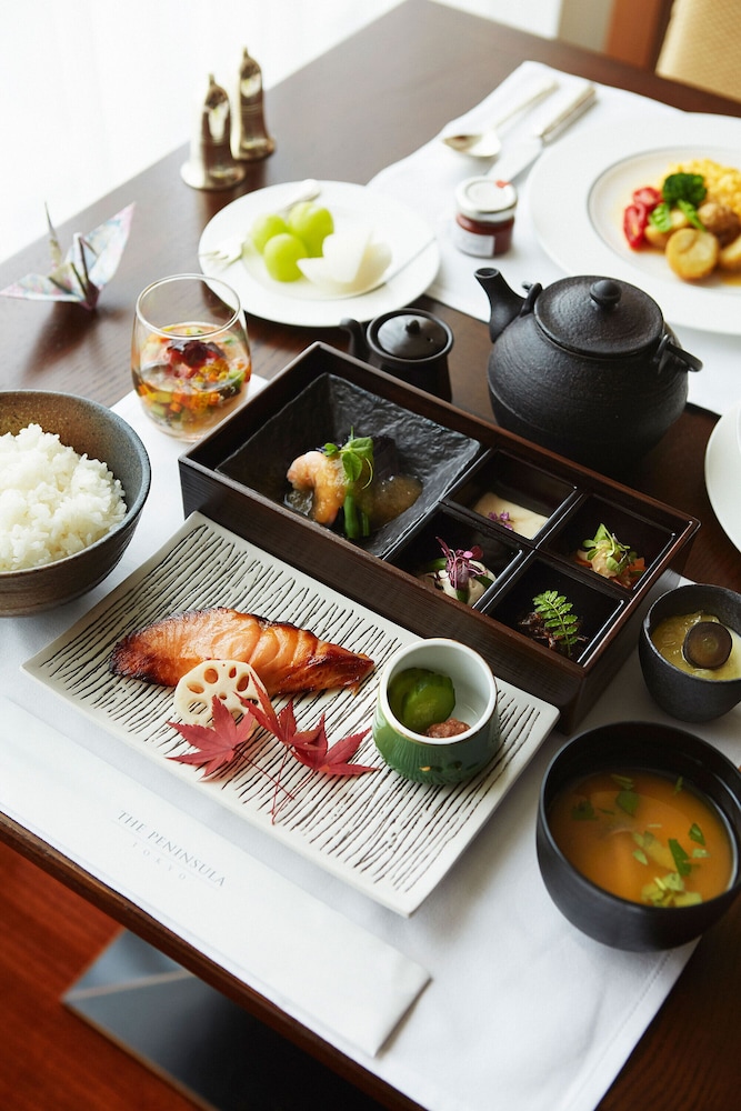 The Peninsula Tokyo 64/78