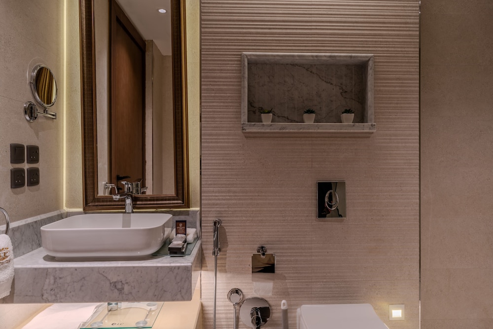 فندق ليلك بارك(Lilac Park Neom Highway Hotel Ex Lilac Park Hotel) 144/149