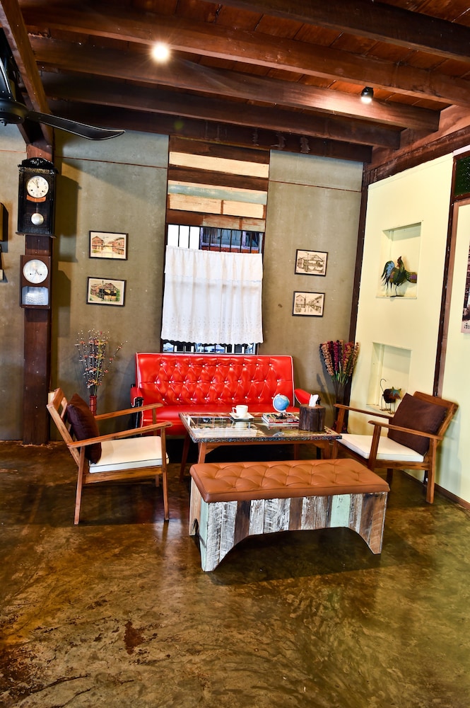 Poonsawasdi Hotel 13/18