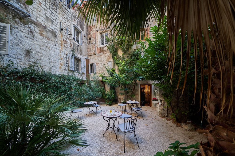 Villa Split Heritage Hotel 69/80