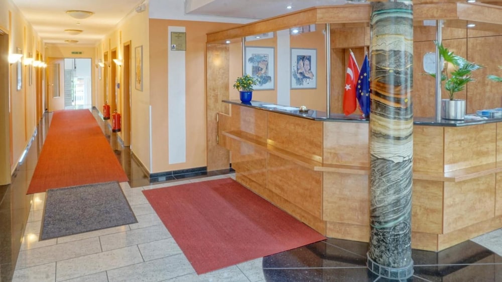 Hotel Opal 6/60