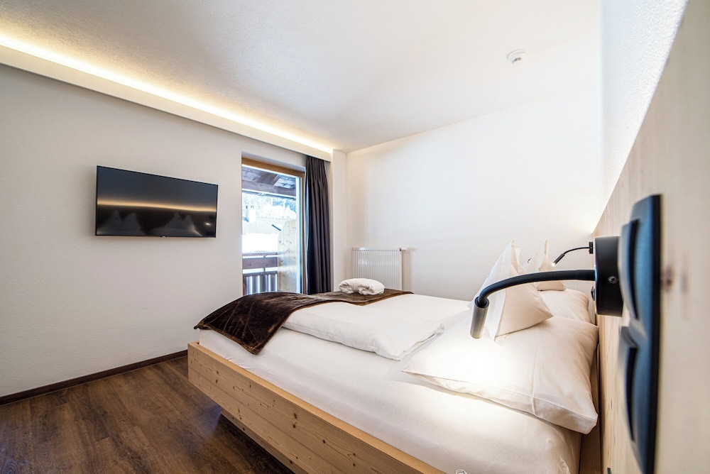 Alphotel Stocker 7/39
