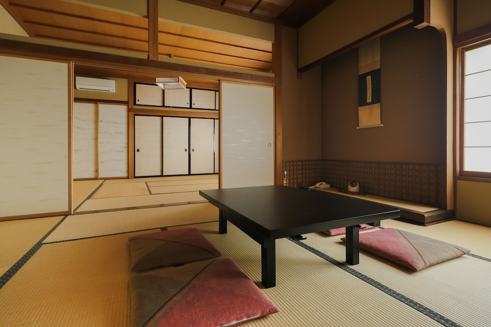 Shinshu Zenkoji Yakuoin 38/56