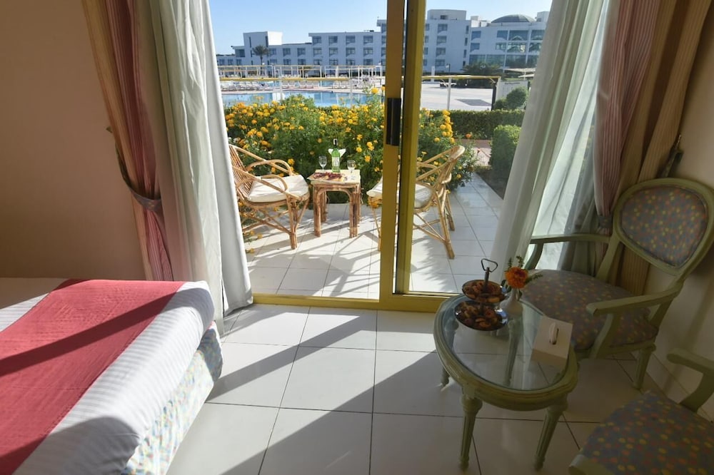 Amarina Sun Resort & Aqua Park 16/50